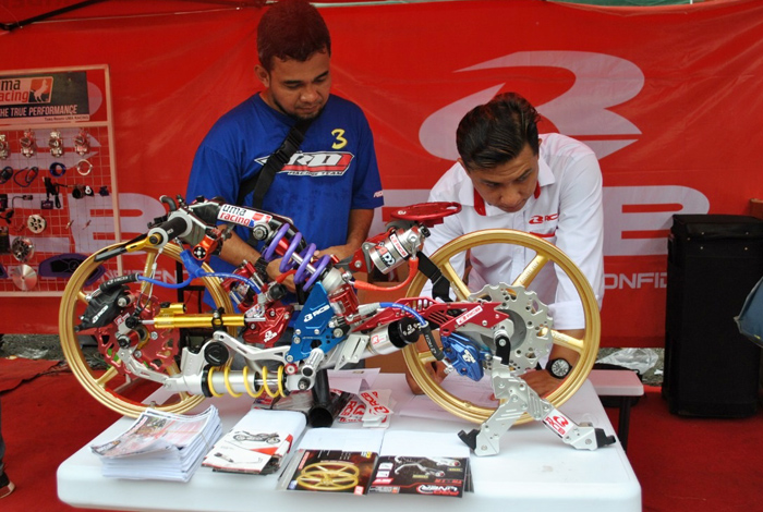 UMA Racing Hadirkan Part ECU  M5 AFR Saat Indoclub 2019 