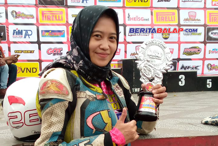 Masih Eksis, Diana Tunjukkan Prestasi Lewat Podium !! - BeritaBalap.com
