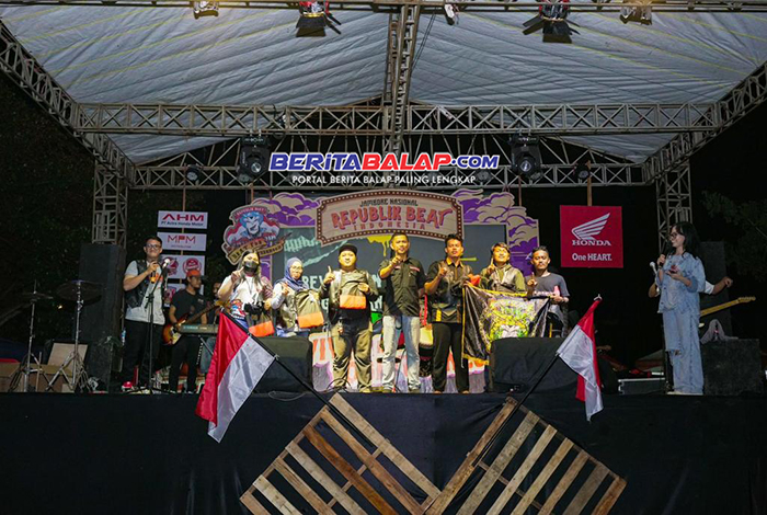 Ribuan Bikers Honda Ramaikan Jambore Nasional Republik BeAT Di Jawa Timur