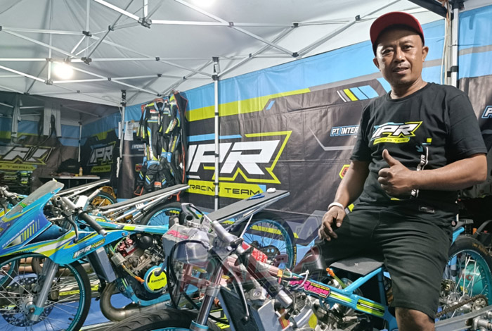 Om Yong Chief Mekanik IPR Racing dan Owner Bengkel Yong Motor Nano Nano Jakarta