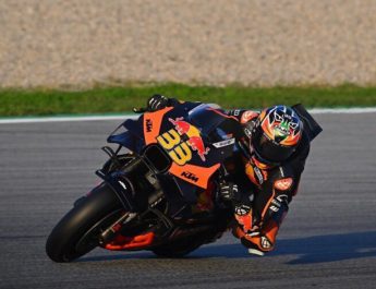 Brad Binder Fokus Pada Konsistensi dan Lompatan Besar di MotoGP 2025