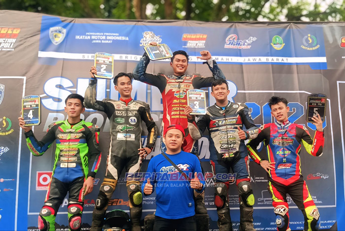 Jafar Munir Trouble ! Atorix AP Rajai Sport 2T Mix Rider di Sumber Production Road Race