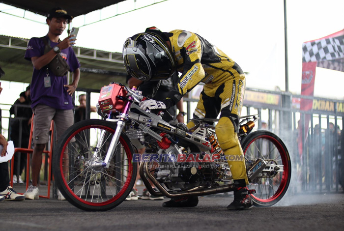 Hasil Juara Super Drag Way Putaran Lepas Drag Bike Pemula 2025