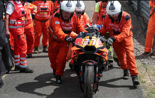 Kenapa Hanya 10 Pembalap Saja Yang Finish di MotoGP Sachsering Jerman ?
