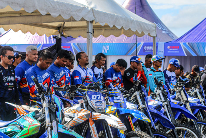 Shell BLU CRU Yamaha Enduro Challenge Sambangi Sambas, Kalimantan Barat (19-20 Juli)