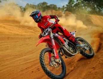 Hadapi FMSCT Thailand Motocross 2026 Round 4 dan 5, M Zidane Adaptasi Dengan Desmo450 MX