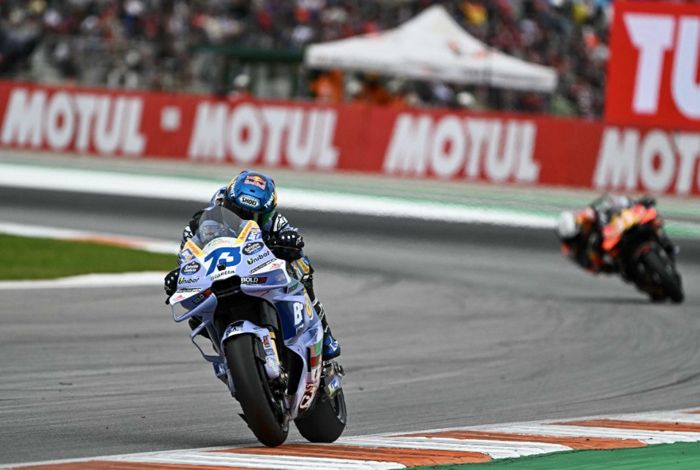 Martin Crash, Alex Juara, Ini Hasil Sprint Race MotoGP Catalunya