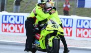 Raih Kemenangan Dramatis di Catalunya, Diggia Wujudkan Impian Rayakan Bareng Valentino Rossi