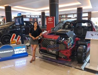 Pertama kali di Indonesia, PT. Toyota Motor Manufacturing Indonesia Membelah Satu Unit Mobil Seharga 300an Juta Rupiah. Pertama kali di Indonesia, PT. Toyota Motor Manufacturing Indonesia Membelah Satu Unit Mobil Seharga 300an Juta Rupiah.