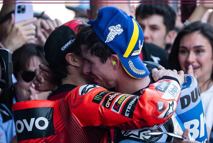 Marquez Tegaskan Tak Ada Rahasia dengan Alex Meski Bela Tim Berbeda