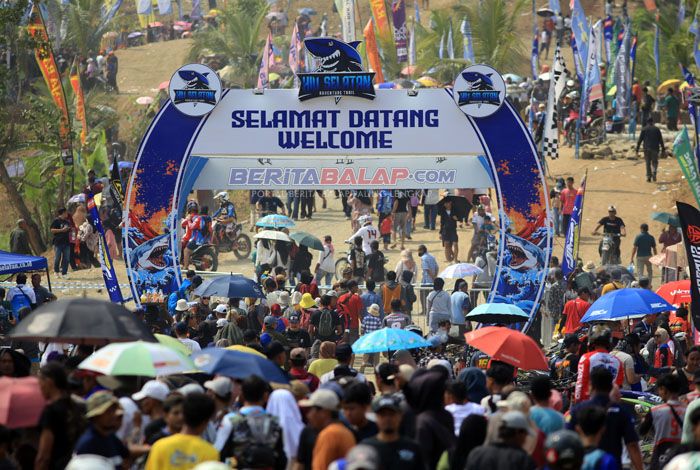 Hiu Selatan International Hard Enduro 8 2026 Cilacap : Magnet Wisata Adrenalin Gratis Dibanjiri Puluhan Ribu Penonton