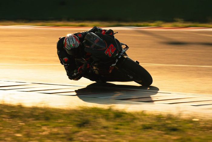 Bezzecchi Mulai Kendarai Motor Lagi, Peluang Comeback di MotoGP Inggris Kian Terbuka