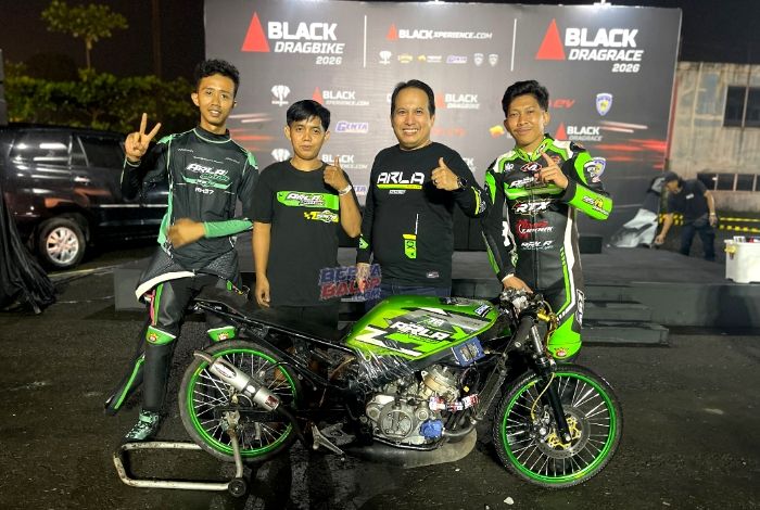 Arla Motor X SS78 Sapu Bersih Podium Ninja Frame Standar Pemula di Final Black Drag Bike 2026