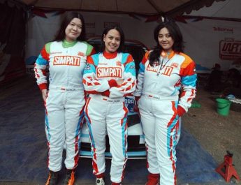 SIMPATI Woman Rally Team Hadapi Tantangan Cepat dan Berdebu di Putaran 4 Kejurnas Sprint Rally 2026