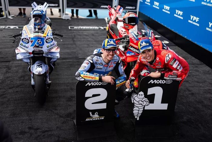 Bukan Tak Mampu Melawan! Alex Marquez Ungkap Alasan Enggan Serang Sang Kakak