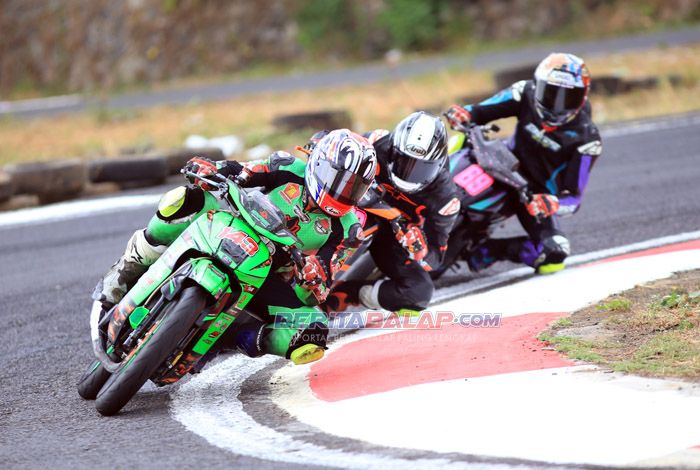 Alfi Husni Jawara Bebek Goreng 125 cc Final Superprix 2026 Mijen Semarang Walau Kalah Top Speed
